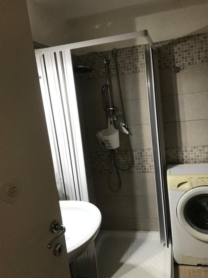 Via Serradifalco, Zona Via Dante Palermo Eksteriør billede